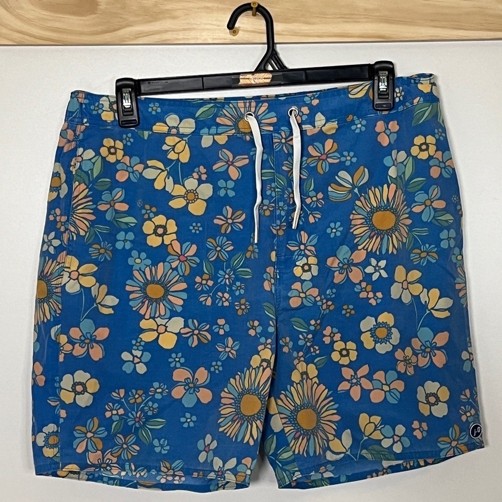 Johnnie-O Swim Trunks Floral Beach Summer Men Size XL